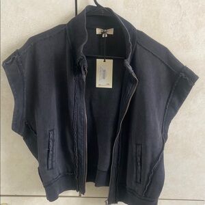 Elan Black Sleeveless Jacket